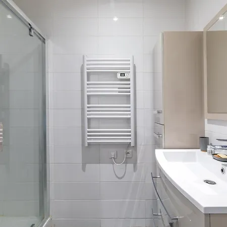 Appartamento L'esterel Au Pied De La Méditerranée 6 Couchages Juan-les-Pins